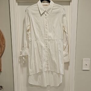 Elegant White High-Low Button-Up Shirt